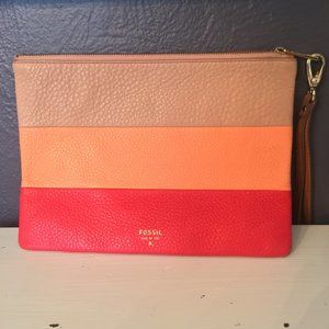 FOSSIL LEATHER WRISTLET/CLUTCH